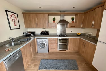 3 bed flat, Watkin Road, City Centre, Leicester, LE27HZ - Image 5