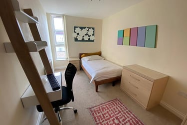 3 bed flat, Watkin Road, City Centre, Leicester, LE27HZ - Image 3