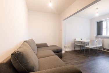 4 bed house, Ancroft Close, Fishergate, York, YO19QF - Image 4