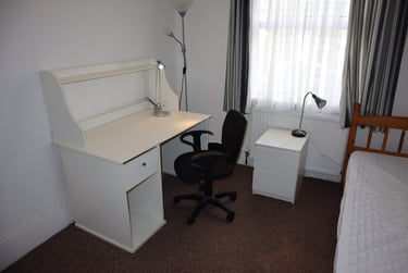6 bed house, Great Southsea Street, Near university, Portsmouth, PO53BY - Image 10