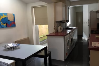 7 bed house, Teignmouth Road, Selly Park, Birmingham, B297AY - Image 2