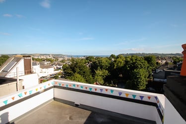 2 bed flat, Devonport Road, Stoke, Plymouth, PL34DL - Image 10