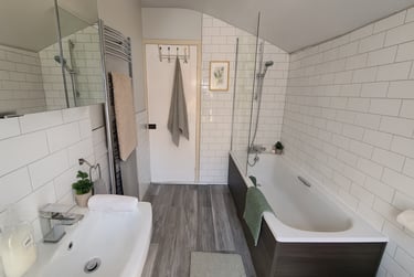 3 bed house, Brook Street, Barrack Road, Northampton, NN12PE - Image 5