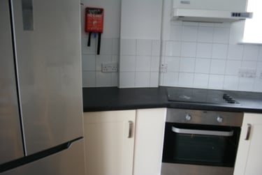 1 bed flat, Vaughan Way, Highfields, Leicester, LE14SH - Image 2
