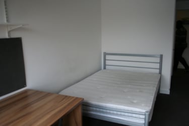 1 bed flat, Vaughan Way, Highfields, Leicester, LE14SH - Image 3