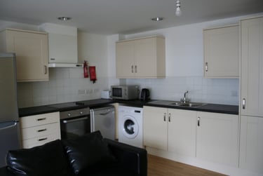 4 bed flat, Vaughan Way, City Centre, Leicester, LE14SH - Image 7