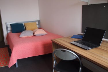 2 bed flat, Vaughan Way, City Centre, Leicester, LE14SH - Image 3