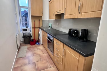3 bed flat, Elie Street, Patrick, Glasgow, G115HL - Image 3