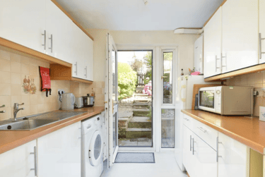 4 bed house, Green Dell, Hales Place, Canterbury, CT27BU - Image 14