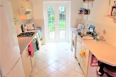 4 bed house, Yardley street, London road, Brighton, BN14NU - Image 2