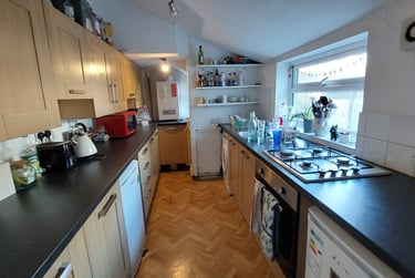 5 bed house, Hanover terrace, Hanover, Brighton, BN29SP - Image 2