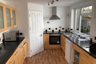 6 bed house, Argyle road, London road, Brighton, BN14QA - Image 2