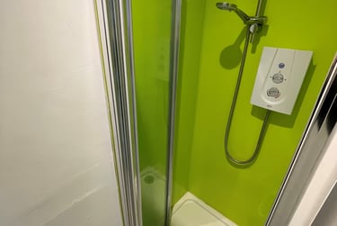 1 bed flat, Sackville Road, Hove station, Brighton, BN33WE - Image 9