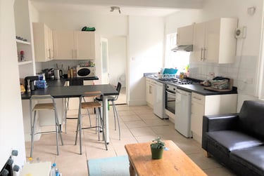 6 bed house, Hartington road, Lewes road, Brighton, BN23LJ - Image 2