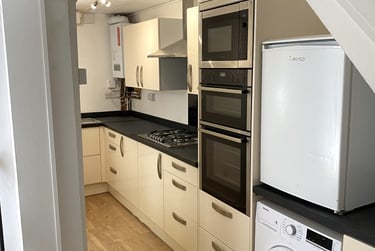 5 bed house, Upper lewes road, Lewes road, Brighton, BN23FF - Image 2