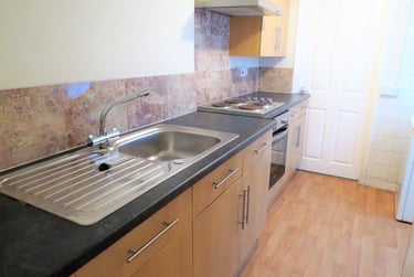 6 bed house, Campbell road, London road, Brighton, BN14QD - Image 3