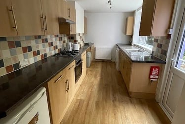 6 bed house, Gladstone place, Lewes road, Brighton, BN23QE - Image 2