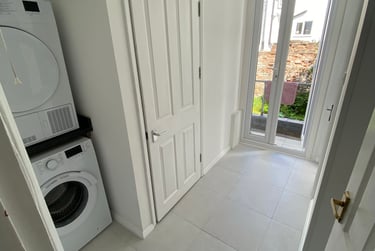 1 bed house, Sackville Road, Kingsway, Brighton, BN33WE - Image 9