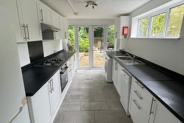 7 bed house, Ditchling rise, London road, Brighton, BN14QN - Image 2