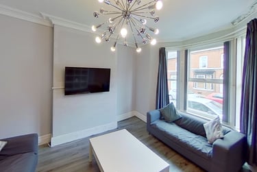 5 bed house, Chichester Street, Newton, Chester, CH14AD - Image 1