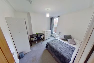 8 bed house, Chichester Street, Newton, Chester, CH14AD - Image 4