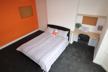 8 bed house, Bouverie Street, Newton, Chester, CH14HE - Image 4