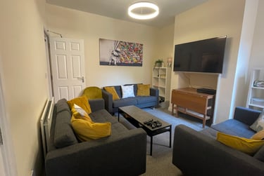 6 bed house, West Lorne Street, City Centre, Chester, CH14AF - Image 2