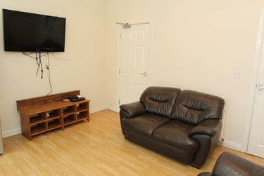 5 bed house, Shoreham Street, Heeley, Sheffield, S24FA - Image 4