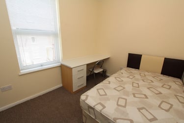 4 bed house, Pomona Street, Sharrow, Sheffield, S118JN - Image 9