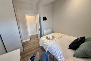 5 bed house, Spencer Road, Shelton, Stoke, ST42BE - Image 10