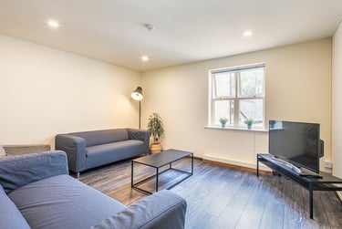 6 bed flat, Broomhall Road, City centre, Sheffield, S102DN - Image 2