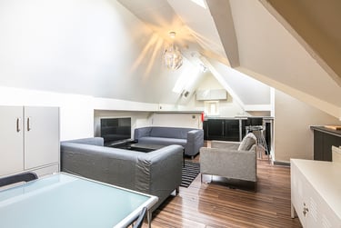 6 bed flat, Broomhall Road, Broomhall, Sheffield, S102DN - Image 3