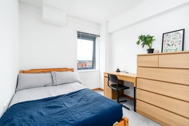 6 bed flat, 8 Portland Lane, City centre, Sheffield, S14DG - Image 11