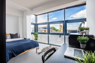 7 bed flat, 8 Portland Lane, City centre, Sheffield, S14DG - Image 2