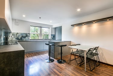 7 bed flat, Broomhall Road, Broomhall, Sheffield, S102DN - Image 1