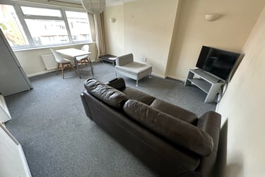 2 bed flat, Eltham Road, West Bridgford, Nottingham, NG25JT - Image 6