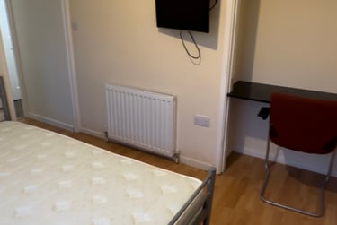 5 bed house, Myrtle Grove, Beeston, Nottingham, NG92EP - Image 14