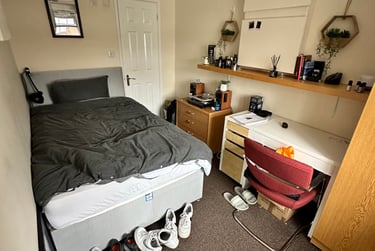 5 bed house, Myrtle Grove, Beeston, Nottingham, NG92EP - Image 3