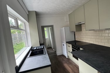 4 bed house, Fletcher Road, Beeston, Nottingham, NG92EL - Image 12