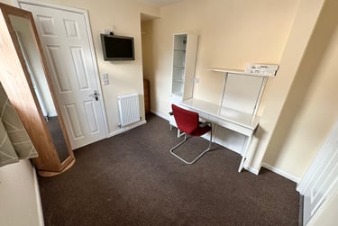 5 bed house, Myrtle Grove, Beeston, Nottingham, NG92EP - Image 12