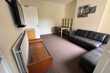 4 bed house, Fletcher Road, Beeston, Nottingham, NG92EL - Image 14