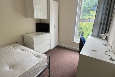 4 bed house, Fletcher Road, Beeston, Nottingham, NG92EL - Image 8