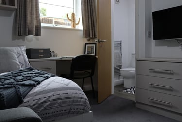 2 bed flat, Clarendon Street, City centre, Nottingham, NG15HR - Image 1