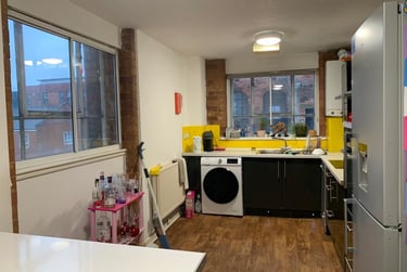 4 bed flat, Gamble street, Near university, Nottingham, NG74GU - Image 5