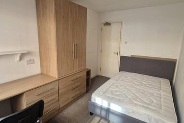 4 bed flat, Gamble street, Arboretum, Nottingham, NG74GU - Image 5