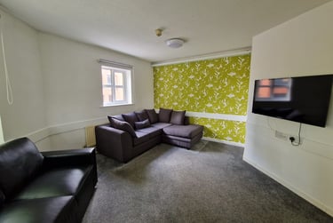 6 bed flat, Russell street, Arboretum, Nottingham, NG74GT - Image 2