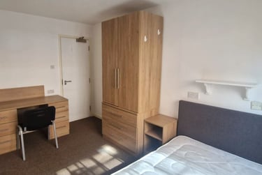 4 bed flat, Gamble street, Arboretum, Nottingham, NG74GU - Image 6