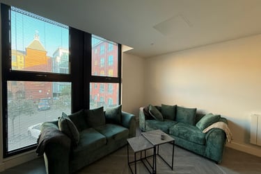 3 bed flat, Alfreton Road, Radford, Nottingham, NG73NN - Image 3