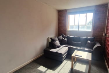 4 bed flat, Gamble street, Arboretum, Nottingham, NG74GU - Image 2