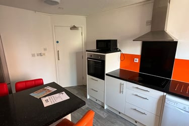 4 bed flat, Gamble street, Arboretum, Nottingham, NG74GU - Image 7